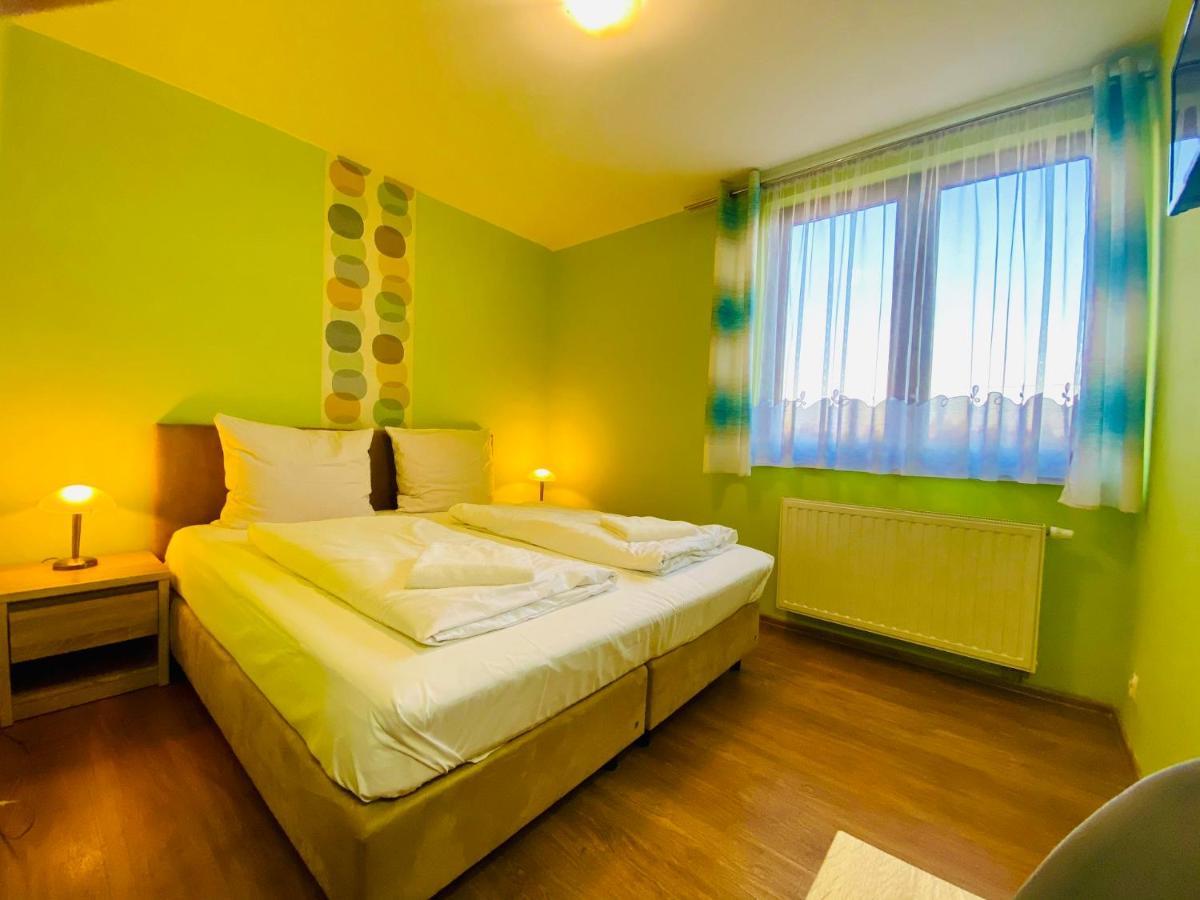 Zajazd Chata Staropolska Mszana Exterior foto